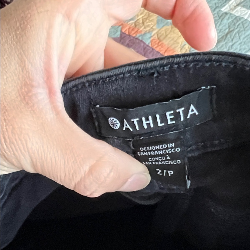 Athleta Black Women's Ankle Jeans - Picture 4 of 6